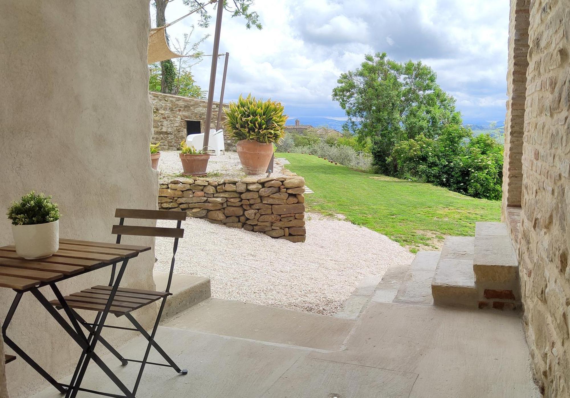 Вилла Borgo Calbianco - Private House With Pool & Airco Cerreto Castello Экстерьер фото